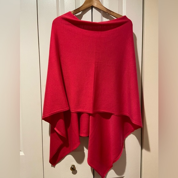 NWT~Gorgeous Vibrant Hot Pink~Lightweight Soft Wool Blend Hi/Low Ponch - Picture 7 of 7
